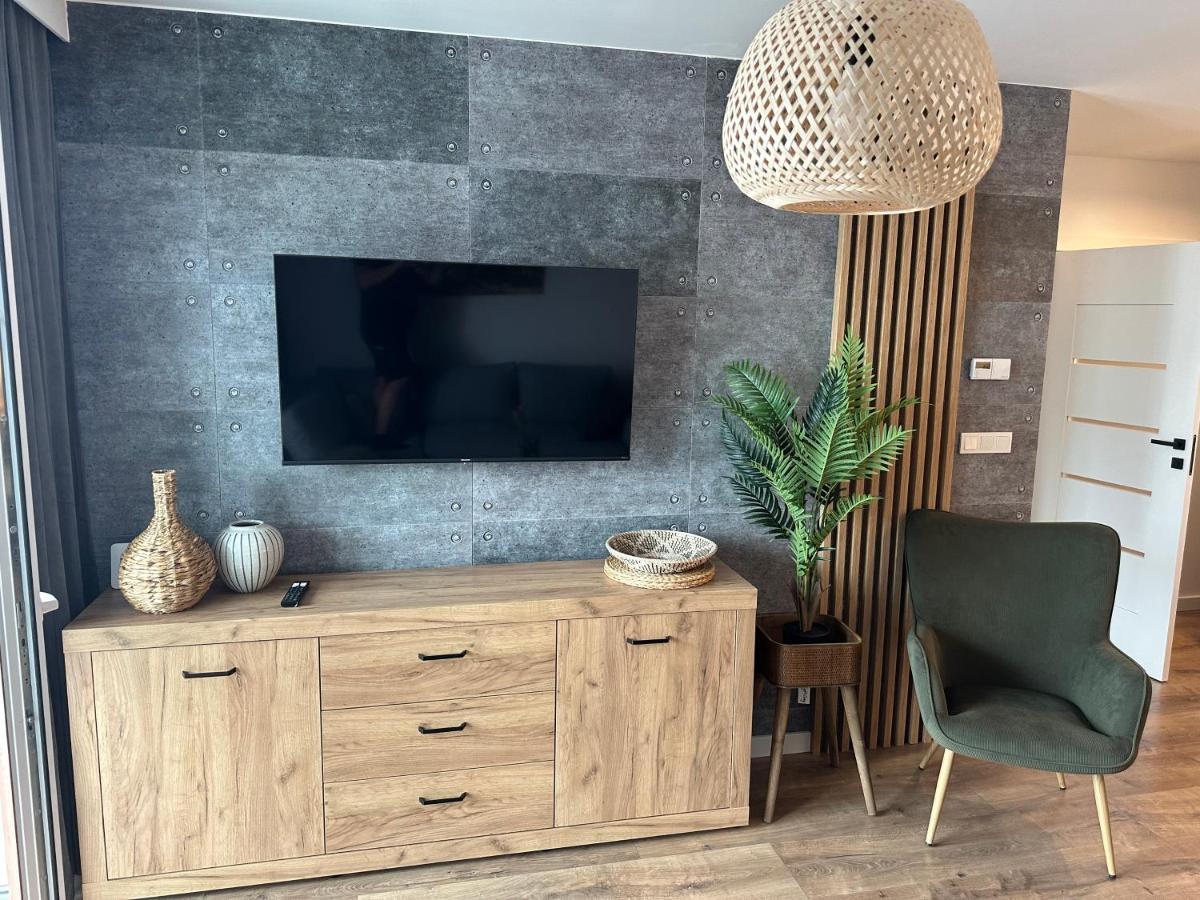 Apartament 28 W Dolinie Baryczy - 5D Apartamenty ミリチ エクステリア 写真