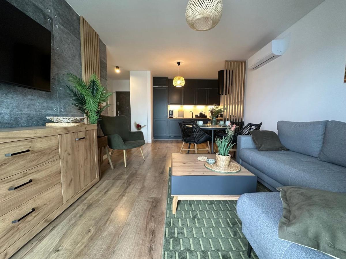 Apartament 28 W Dolinie Baryczy - 5D Apartamenty ミリチ エクステリア 写真