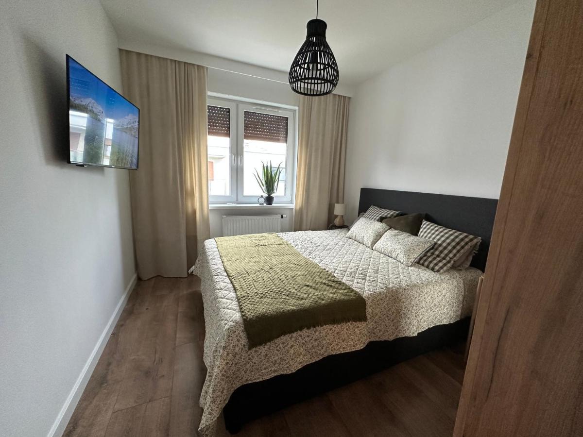 Apartament 28 W Dolinie Baryczy - 5D Apartamenty ミリチ エクステリア 写真