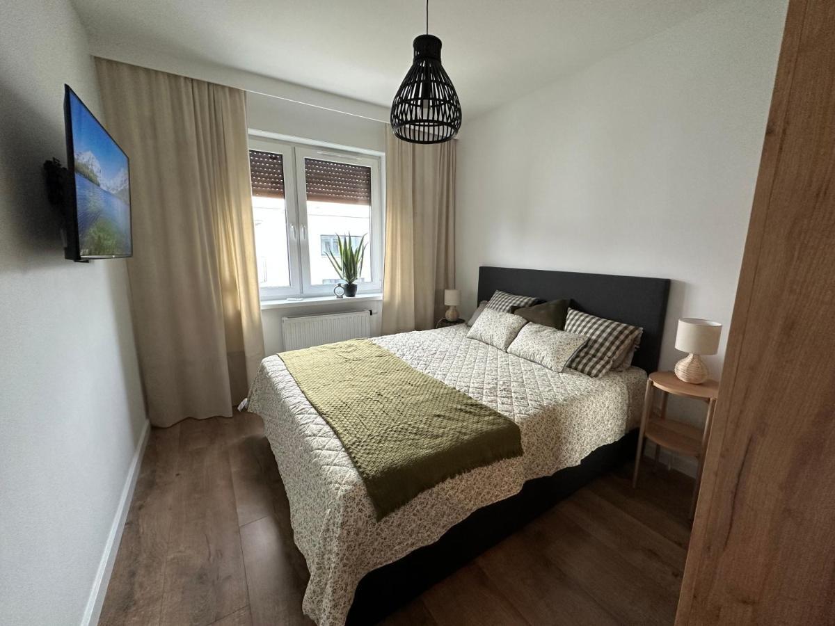 Apartament 28 W Dolinie Baryczy - 5D Apartamenty ミリチ エクステリア 写真