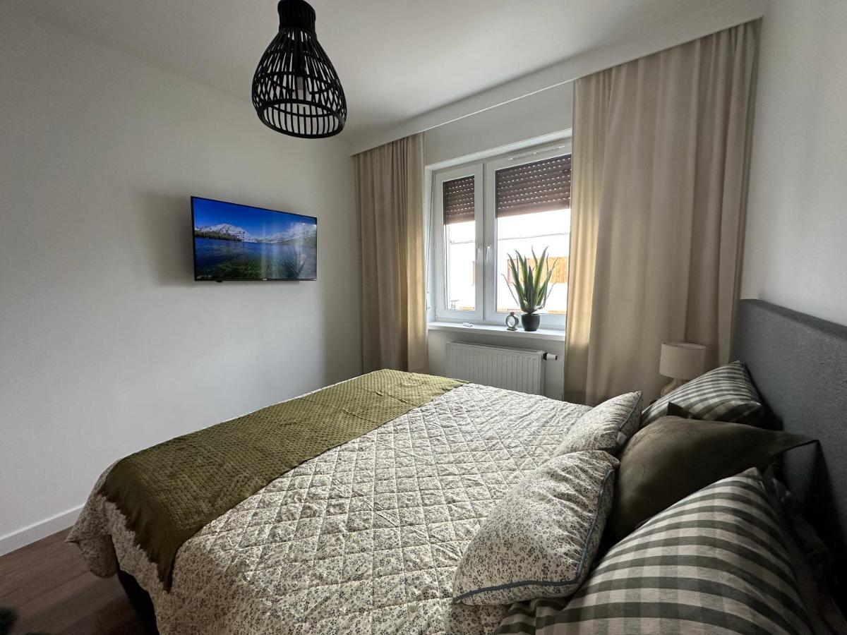 Apartament 28 W Dolinie Baryczy - 5D Apartamenty ミリチ エクステリア 写真